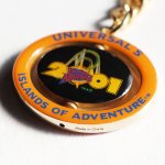 アメリカン雑貨｜USAコレクティブルキーホルダーUNIVERSAL'S ISLANDS OF ADVENTURE 2001・観光お土産スーベニア